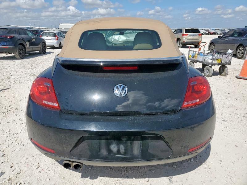 3VW5X7AT7DM802743 - 2013 VOLKSWAGEN BEETLE შავი ფოტო 6
