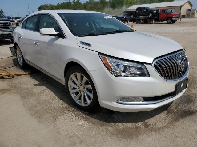 1G4GD5G38FF278324 - 2015 BUICK LACROSSE PREMIUM WHITE photo 4