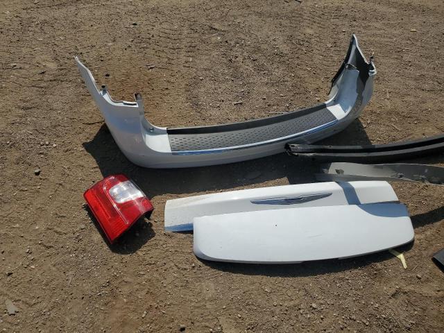 2C4RC1BG1GR207771 - 2016 CHRYSLER TOWN & COU TOURING WHITE photo 13