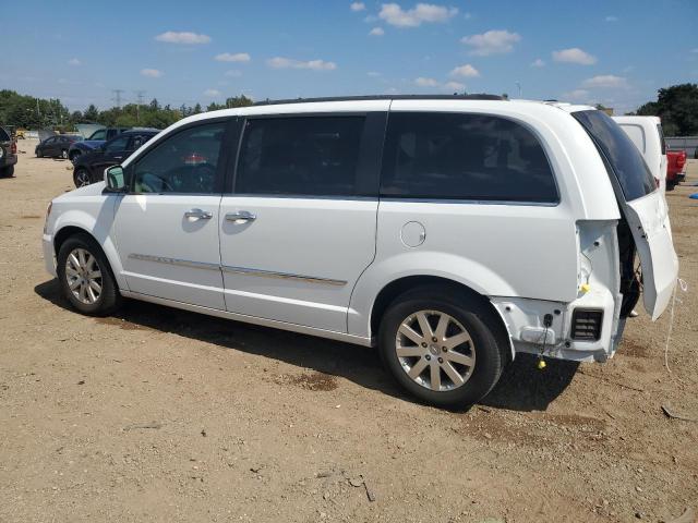 2C4RC1BG1GR207771 - 2016 CHRYSLER TOWN & COU TOURING WHITE photo 2