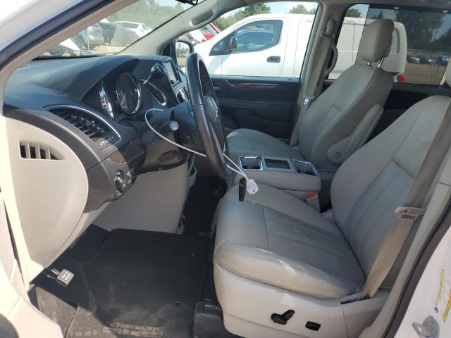 2C4RC1BG1GR207771 - 2016 CHRYSLER TOWN & COU TOURING WHITE photo 7