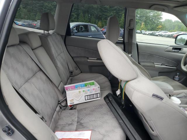 JF2SH6CC1AH902977 - 2010 SUBARU FORESTER 2.5X PREMIUM SILVER photo 11
