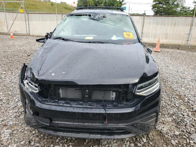 3VVMB7AX7RM188642 - 2024 VOLKSWAGEN TIGUAN SE შავი ფოტო 5