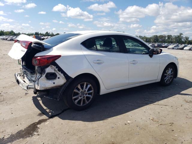 3MZBN1U75JM176853 - 2018 MAZDA 3 SPORT Weiß Foto 3