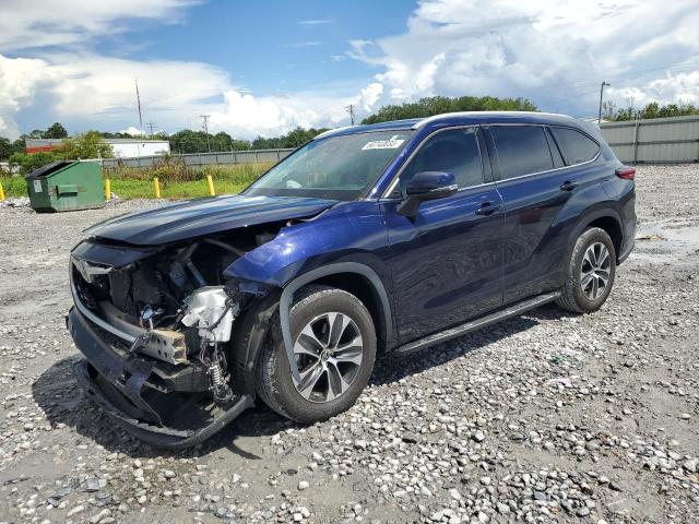 2022 TOYOTA HIGHLANDER XLE, 