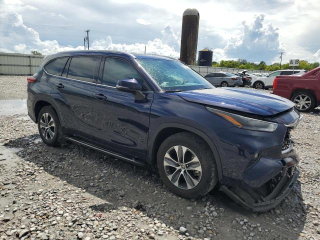 5TDGZRAH3NS554697 - 2022 TOYOTA HIGHLANDER XLE Mavi fotoğraf 4