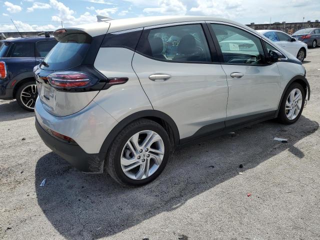 1G1FW6S04N4126329 - 2022 CHEVROLET BOLT EV 1LT SILVER photo 3