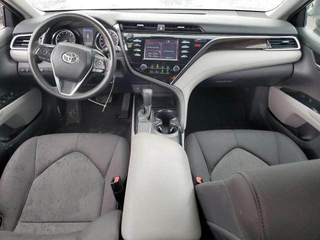 4T1B11HK1JU507366 - 2018 TOYOTA CAMRY L BLACK photo 8