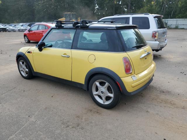 WMWRC33413TC47903 - 2003 MINI COOPER 黄色 照片 2