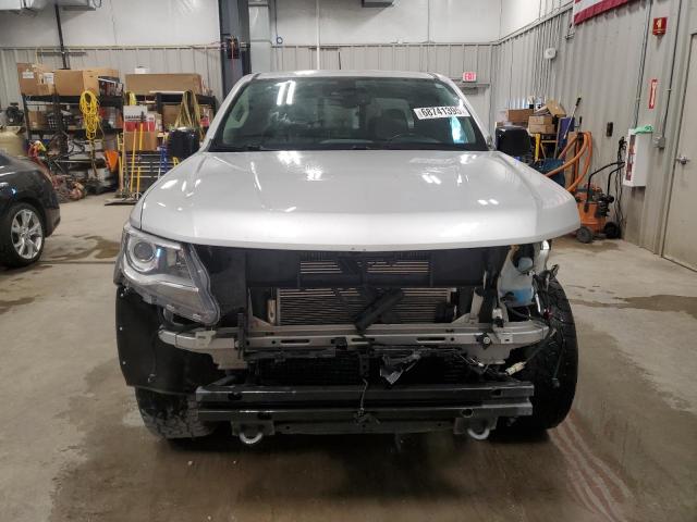 1GCHTCEN7J1142387 - 2018 CHEVROLET COLORADO LT SILVER photo 5