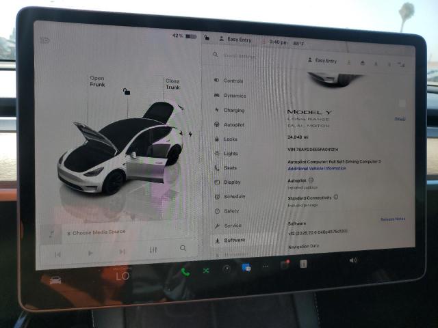 7SAYGDEE5PA041214 - 2023 TESLA MODEL Y أبيض صورة 9