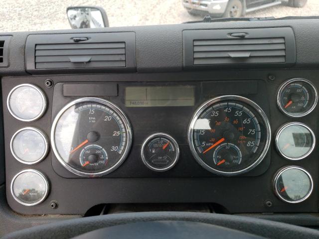 3AKJGBDV1LDLT4799 - 2020 FREIGHTLINER CASCADIA 1 თეთრი ფოტო 8