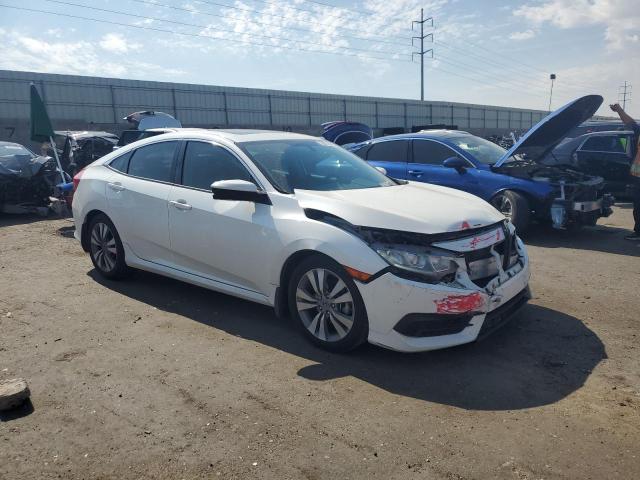19XFC2F74HE013449 - 2017 HONDA CIVIC EX WHITE photo 4