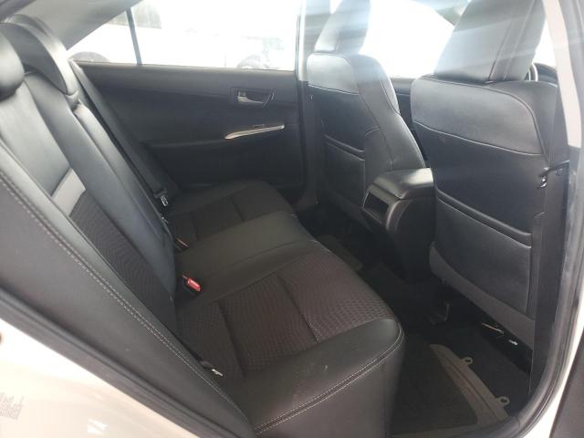 4T1BF1FK2CU558365 - 2012 TOYOTA CAMRY BASE WHITE photo 10