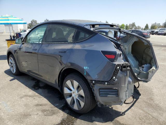 7SAYGAEE5PF811218 - 2023 TESLA MODEL Y رمادي صورة 2