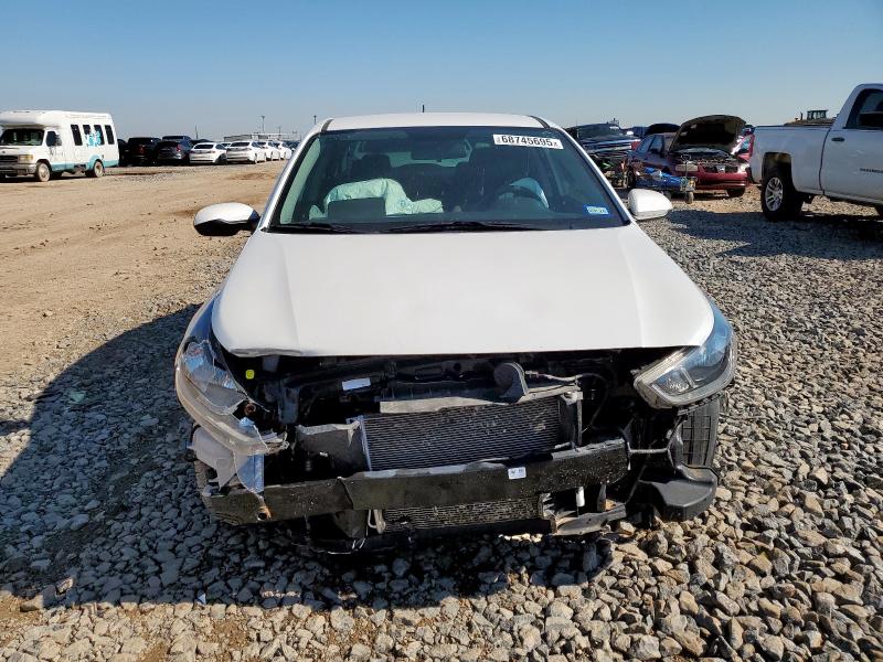 3KPC24A65NE155580 - 2022 HYUNDAI ACCENT SE WHITE photo 5