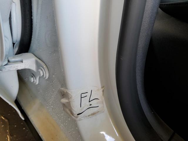 7SAYGDEE9PF843901 - 2023 TESLA MODEL Y 白色 照片 13