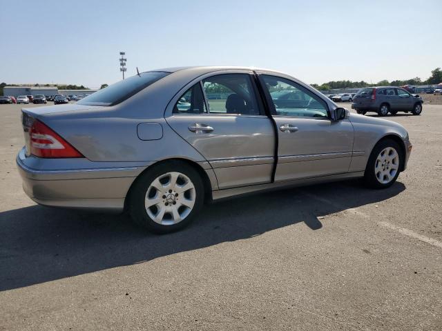 WDBRF81J45F574566 - 2005 MERCEDES-BENZ C 240 4MATIC SILVER photo 3