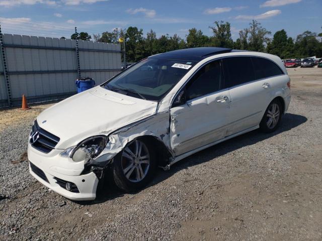 4JGCB65E39A090925 - 2009 MERCEDES-BENZ R 350 4MATIC WHITE photo 1