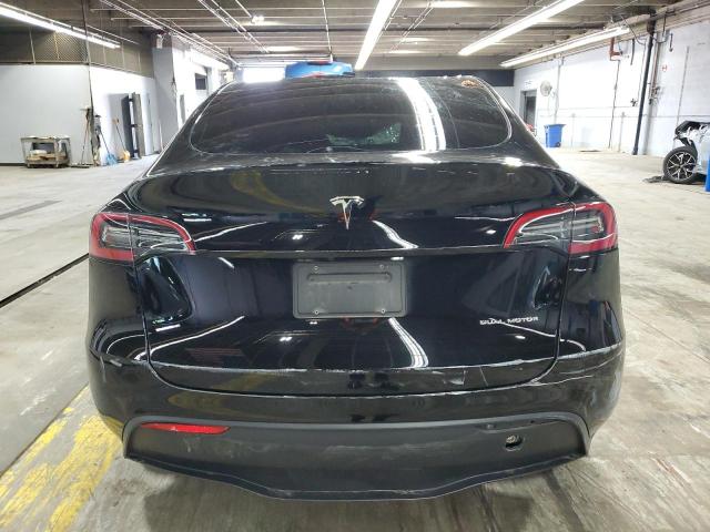 7SAYGDEE1PF694769 - 2023 TESLA MODEL Y შავი ფოტო 6