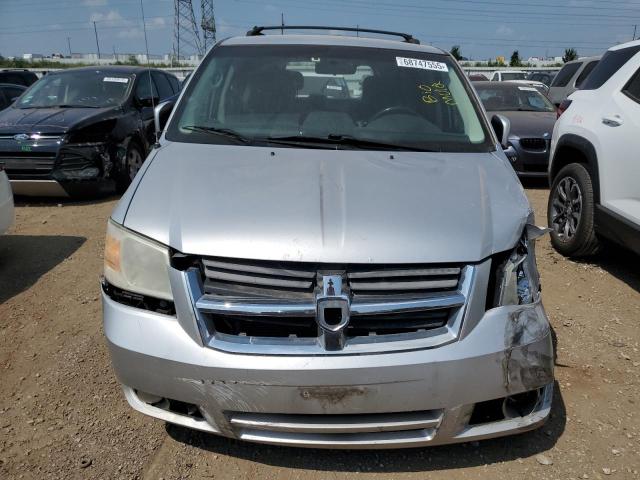 2D4RN5D17AR121448 - 2010 DODGE GRAND CARAVAN SXT ვერცხლისფერი ფოტო 5