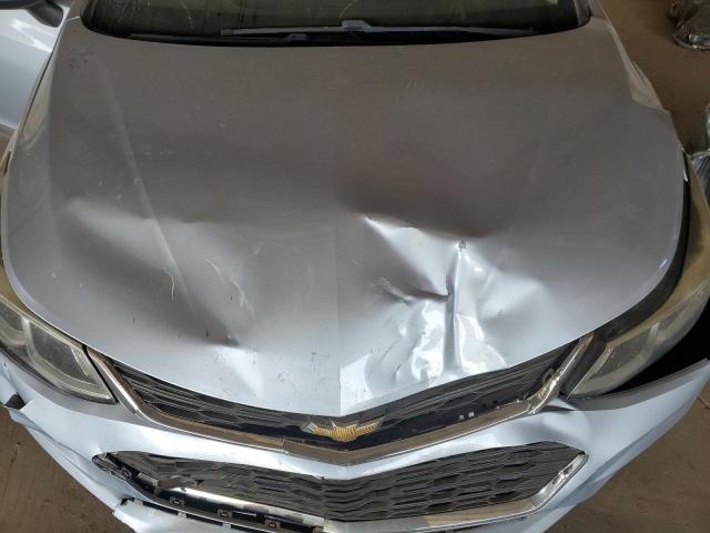 1G1BC5SM6J7201884 - 2018 CHEVROLET CRUZE LS ვერცხლისფერი ფოტო 11