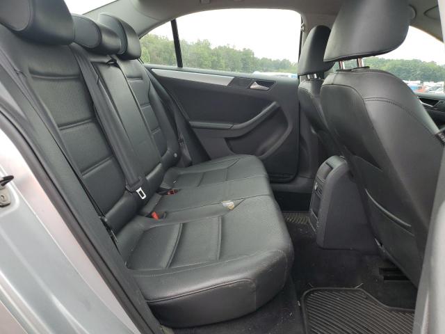 3VWDP7AJ2DM298483 - 2013 VOLKSWAGEN JETTA SE SILVER photo 10