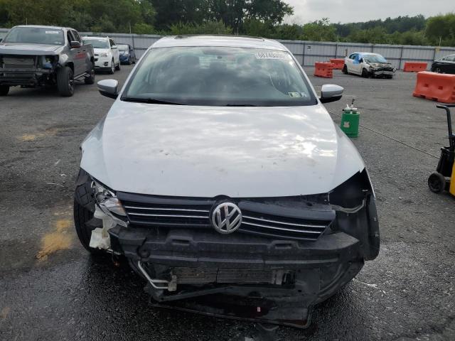 3VWDP7AJ2DM298483 - 2013 VOLKSWAGEN JETTA SE SILVER photo 5