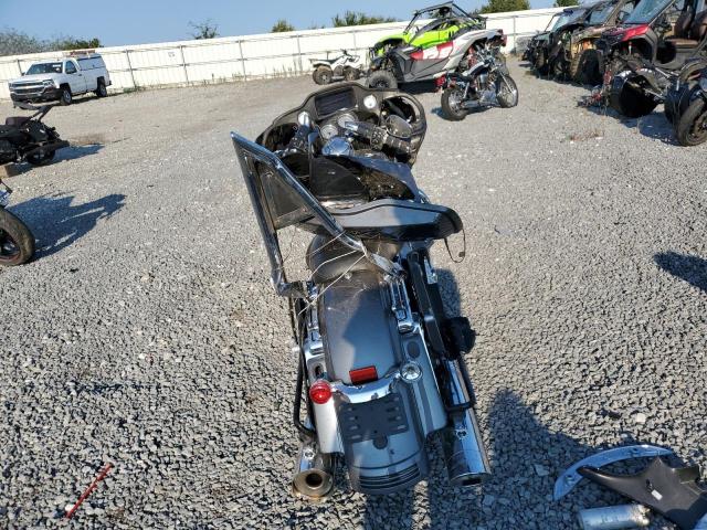 1HD1KHC11MB619149 - 2021 HARLEY-DAVIDSON FLTRX თეთრი ფოტო 4