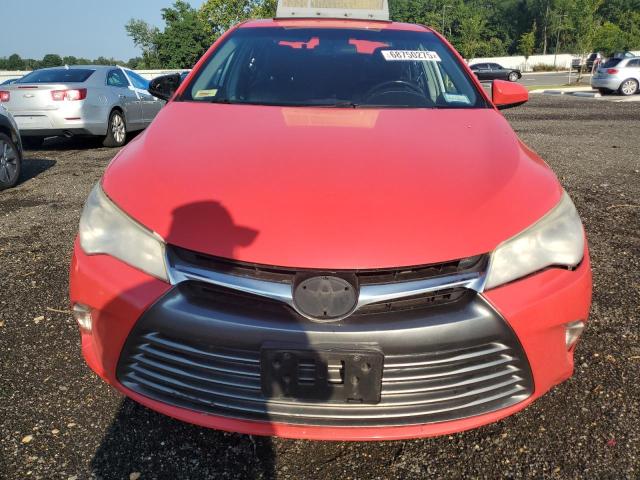4T1BF1FK4HU375234 - 2017 TOYOTA CAMRY LE 红色 照片 5