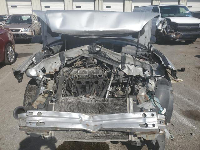 1G1AK52F557582939 - 2005 CHEVROLET COBALT SILVER photo 5