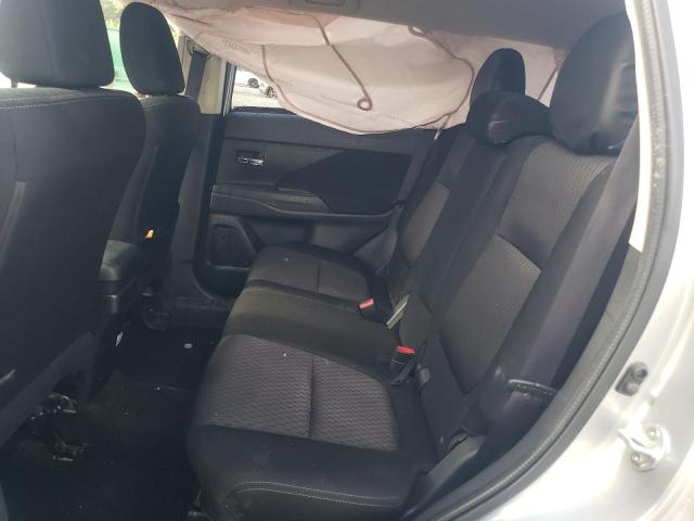 JA4AD2A37FZ005501 - 2015 MITSUBISHI OUTLANDER ES Gümüş fotoğraf 10