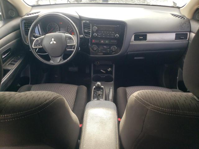 JA4AD2A37FZ005501 - 2015 MITSUBISHI OUTLANDER ES Gümüş fotoğraf 8