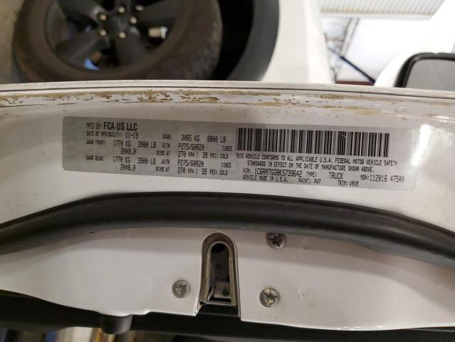 1C6RR7GG8KS739642 - 2019 RAM 1500 CLASS SLT თეთრი ფოტო 12