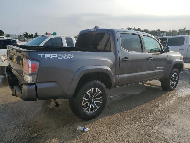 5TFCZ5AN3LX228256 - 2020 TOYOTA TACOMA DOUBLE CAB GRAY photo 3