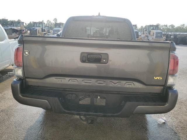 5TFCZ5AN3LX228256 - 2020 TOYOTA TACOMA DOUBLE CAB GRAY photo 6