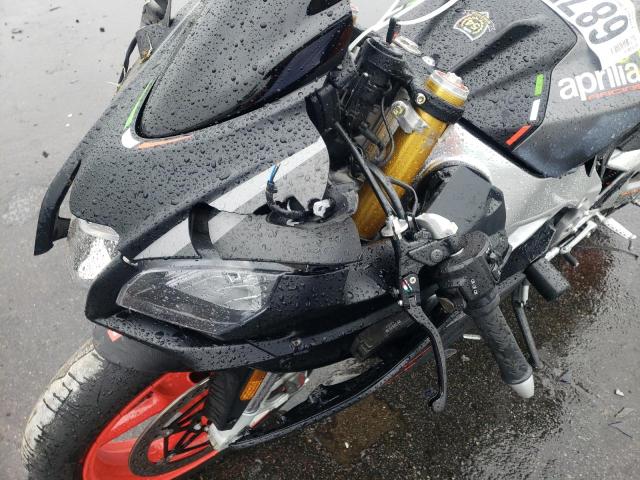 ZD4KEU001LS001933 - 2020 APRILIA RSV4 RR BLACK photo 9