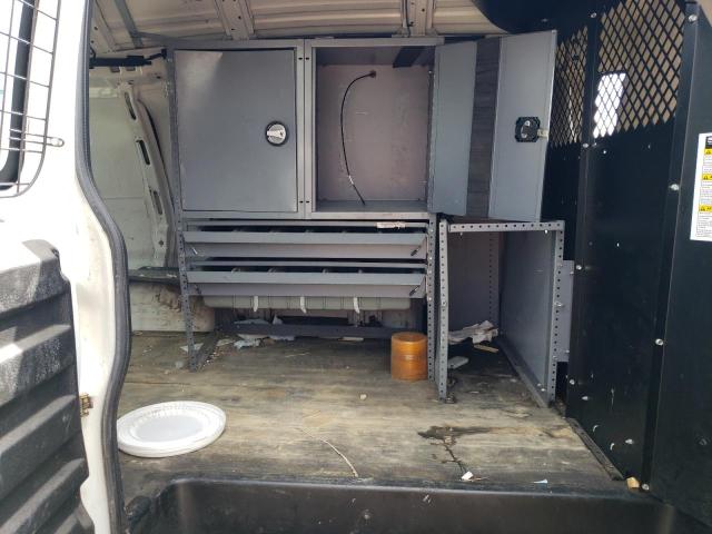 1GCWGFCA1B1175576 - 2011 CHEVROLET EXPRESS G2 WHITE photo 11