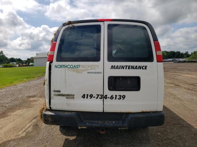 1GCWGFCA1B1175576 - 2011 CHEVROLET EXPRESS G2 WHITE photo 6