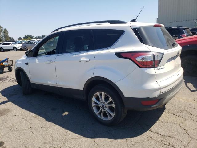 1FMCU0HD7JUB71424 - 2018 FORD ESCAPE SEL Biały zdjęcie 2