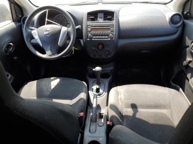 3N1CN7AP5FL928338 - 2015 NISSAN VERSA S ვერცხლისფერი ფოტო 8