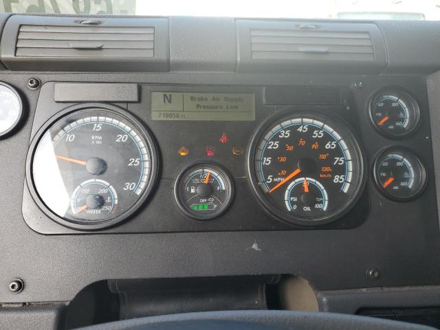 1FUGGLDR6GLGX2105 - 2016 FREIGHTLINER CASCADIA 1 白色 照片 8