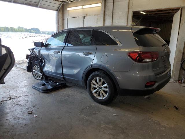 5XYPG4A39KG610664 - 2019 KIA SORENTO L GRAY photo 2