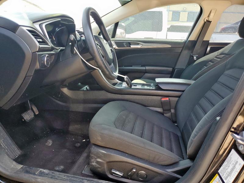 3FA6P0HD6HR313844 - 2017 FORD FUSION SE 黑色 照片 7