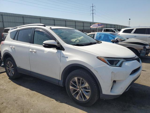 JTMRJREV0HD068641 - 2017 TOYOTA RAV4 HV LE أبيض صورة 4