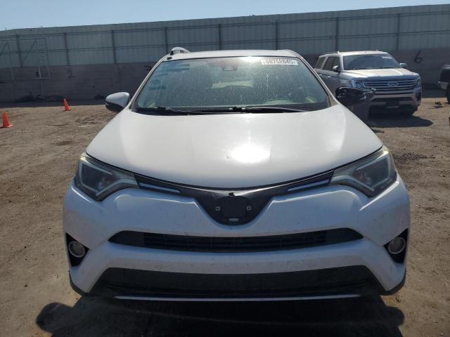 JTMRJREV0HD068641 - 2017 TOYOTA RAV4 HV LE أبيض صورة 5