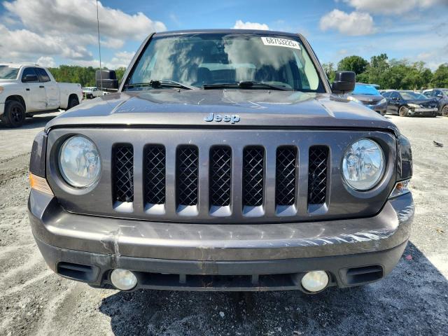 1C4NJPBB5FD204711 - 2015 JEEP PATRIOT SPORT Grau Foto 5