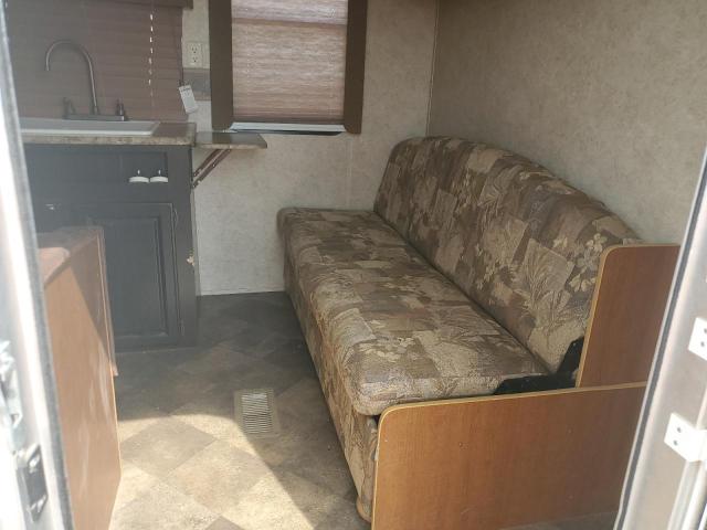 4YDT26024CG102213 - 2012 KEYSTONE TRAILER WHITE photo 5