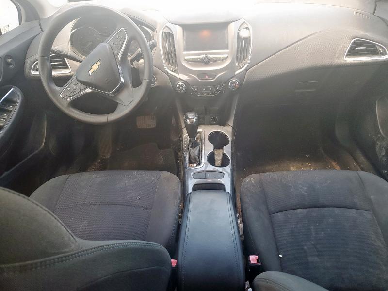 3G1BE6SM3JS653194 - 2018 CHEVROLET CRUZE LT 白色 照片 8