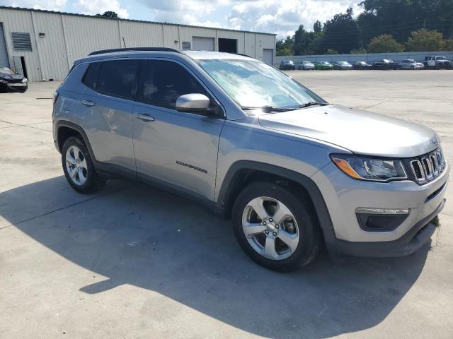 3C4NJCBBXMT559910 - 2021 JEEP COMPASS LATITUDE 银色 照片 4